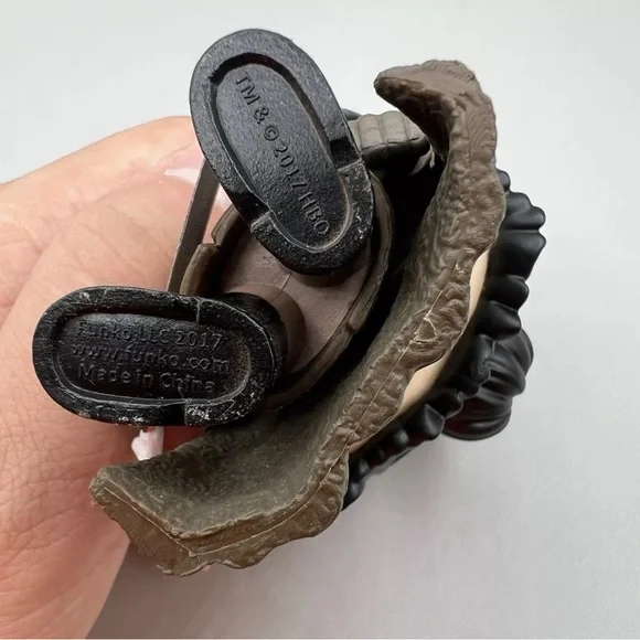 Funko Pop! Game Of Thrones Jon Snow Figure #49 3.5” HBO - Picture 3 of 3